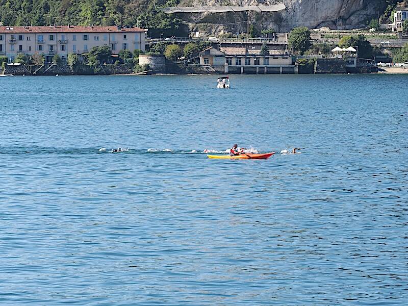 traversata lago maggiore angera arona