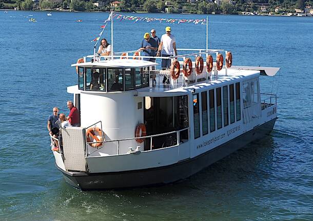 traversata lago maggiore angera arona