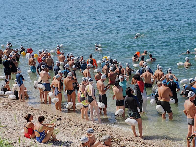 traversata lago maggiore angera arona