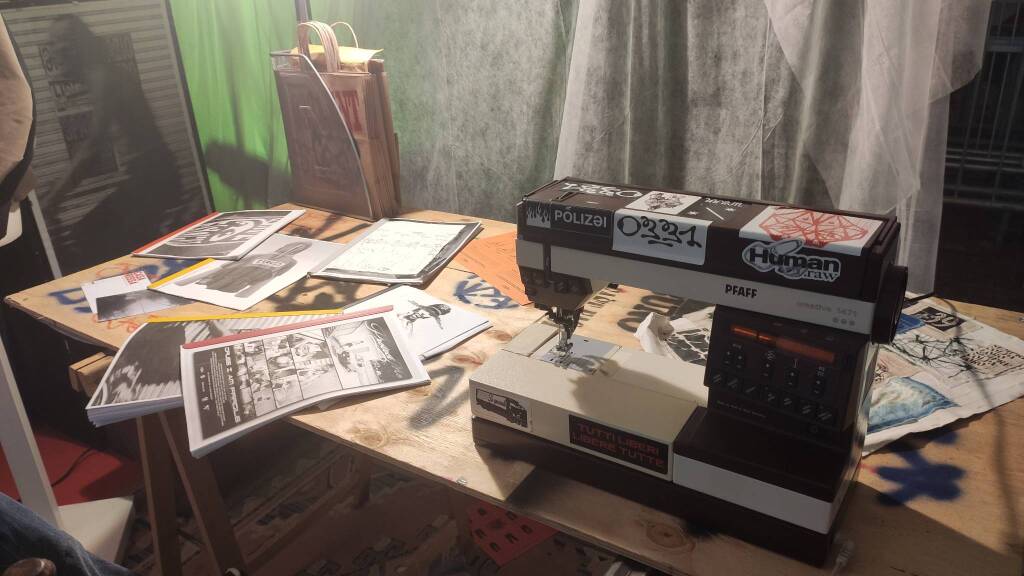 L'Orbital Festival accende l'ex-copertificio di Besozzo