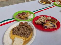 Pienone in centro a Taino al Pranzo della domenica