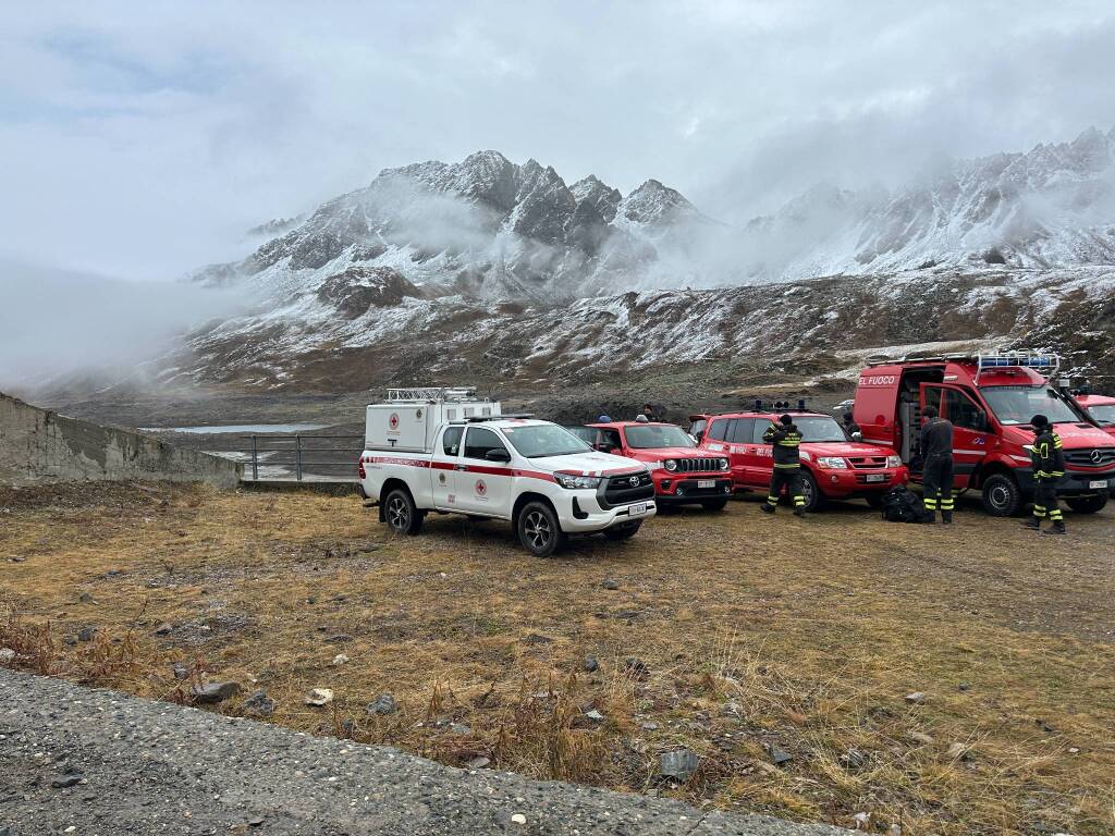 Esercitazione alla diga di Toggia: simulato il recupero di un lavoratore ferito in ambiente confinato
