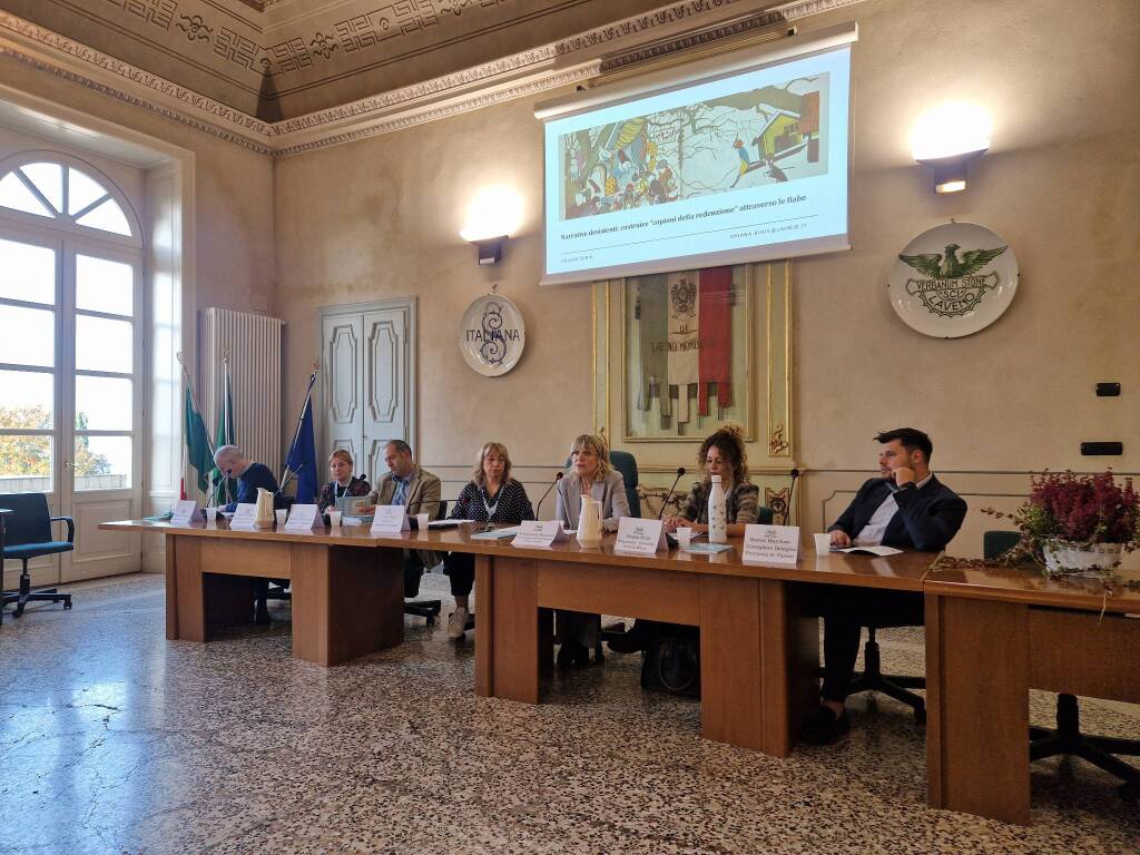 Festival della Biblioterpia a Laveno Mombello 