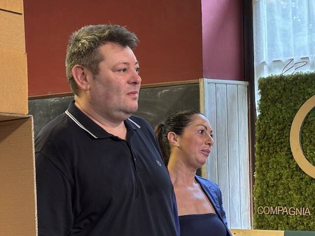 Nasce la compagnia delle carte