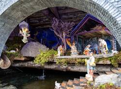 Crodo si illumina per Natale: saranno 71 i "Presepi sull'acqua" 