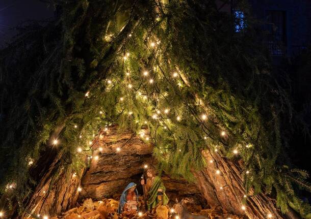 Crodo si illumina per Natale: saranno 71 i “Presepi sull’acqua”