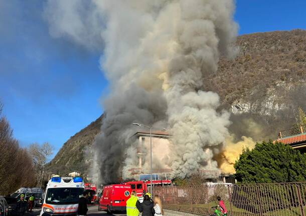 incendio Laveno Mombello 29 novembre