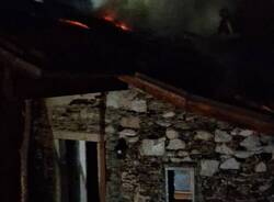 Incendio Stresa 14 novembre 2025 isola dei pescatori 