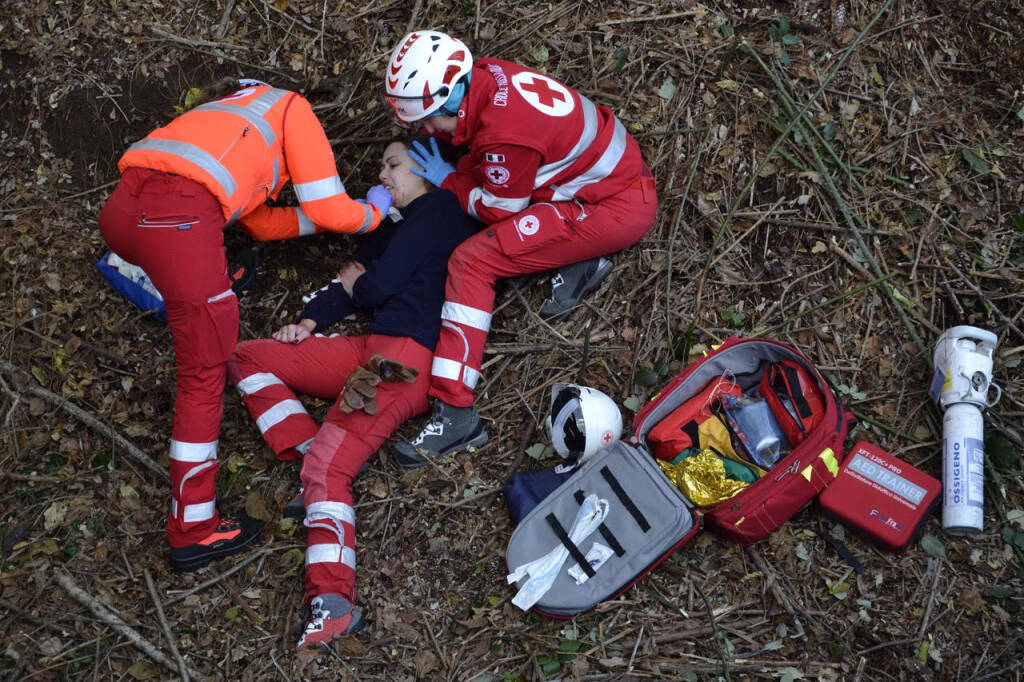 Mesenzana esercitazione croce rossa protezione civile