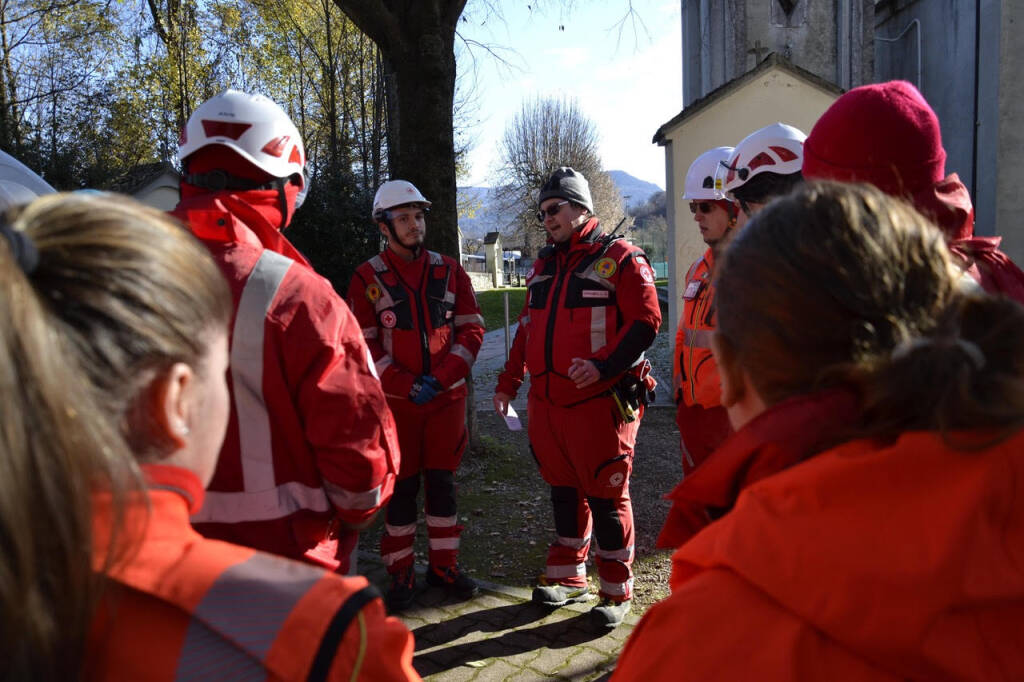 Mesenzana esercitazione croce rossa protezione civile