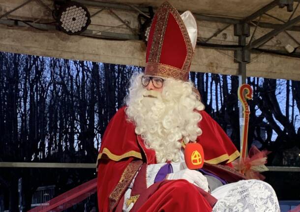 Sinterklass Babbo Natale Olandese Angera 