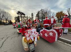 La vespa travestita da slitta che porta un sorriso per i paesi del Verbano