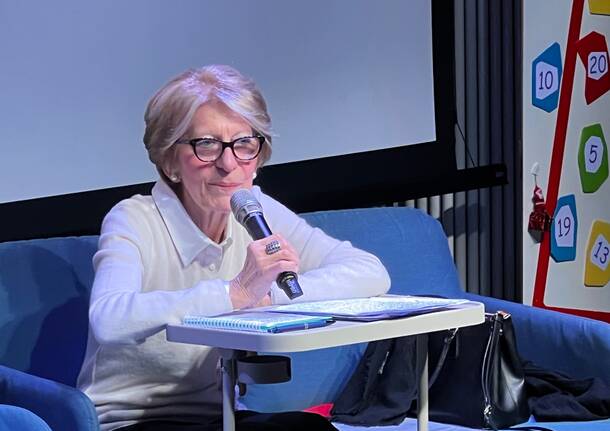 Gemma Calabresi a Materia