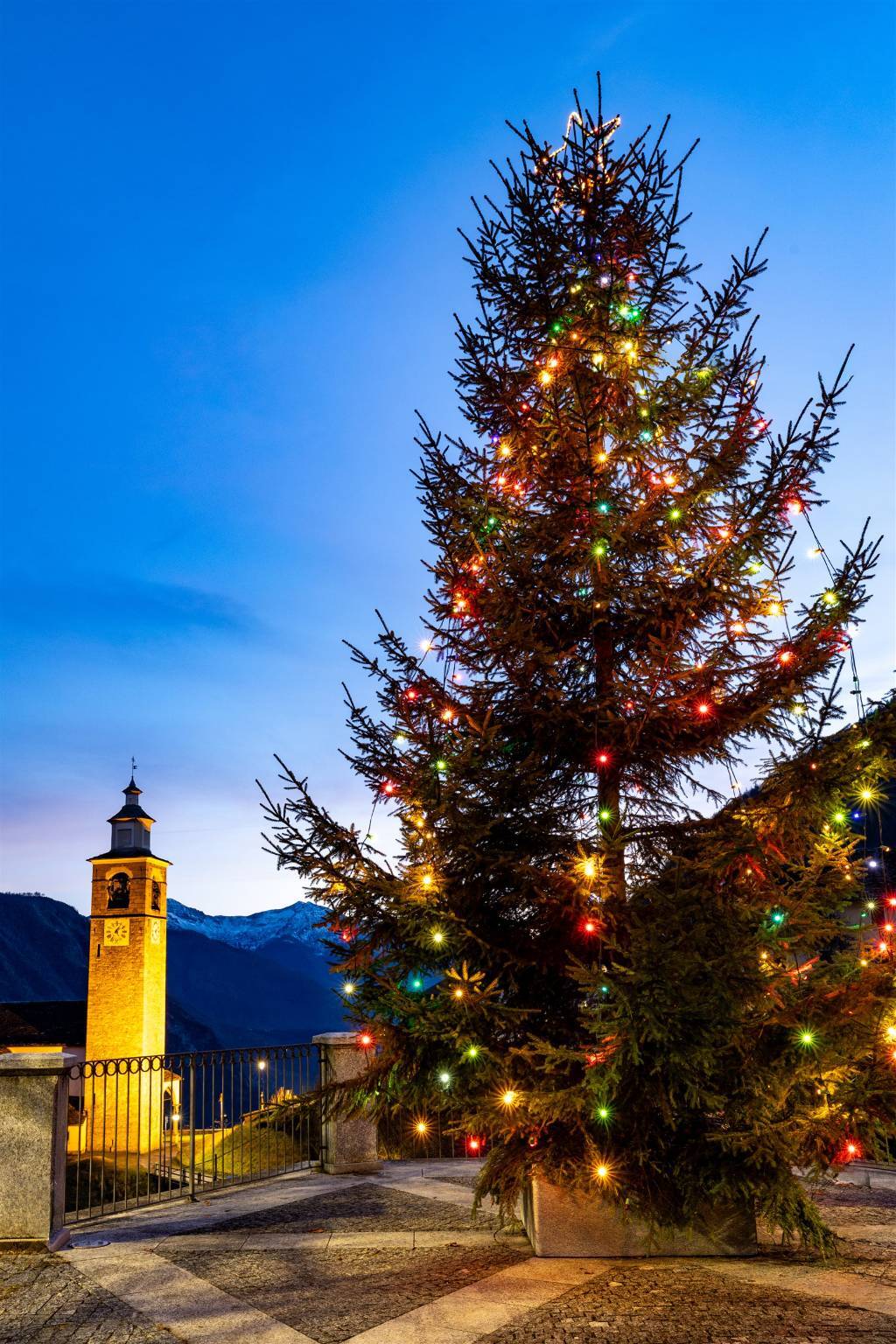 I sapori di Crodo scendono in strada per i Presepi sull'acqua - - Natale con gusto 2025 