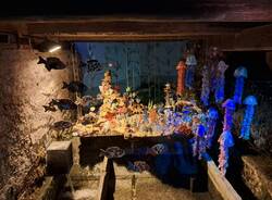 Il presepe di Martina Forni che lotta contro l'inquinamento dei mari