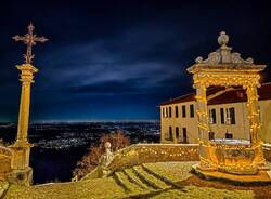 Luci a Natale in provincia di Varese