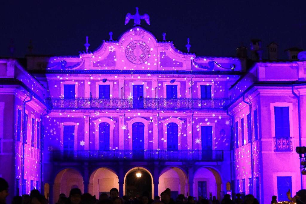 Luci a Natale in provincia di Varese
