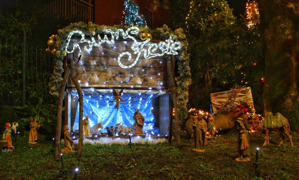 Luci a Natale in provincia di Varese