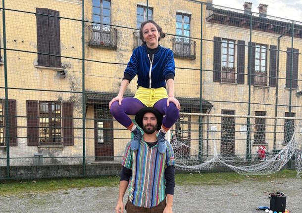 nudimascalzi circo varese