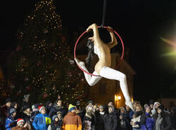 Santa Maria Maggiore accende l'albero di Natale e si prepara ai mercatini