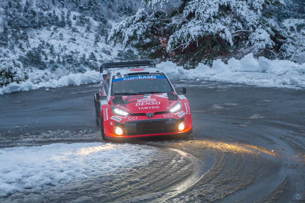 Neve e velocità: il fascino del Rallye Monte Carlo