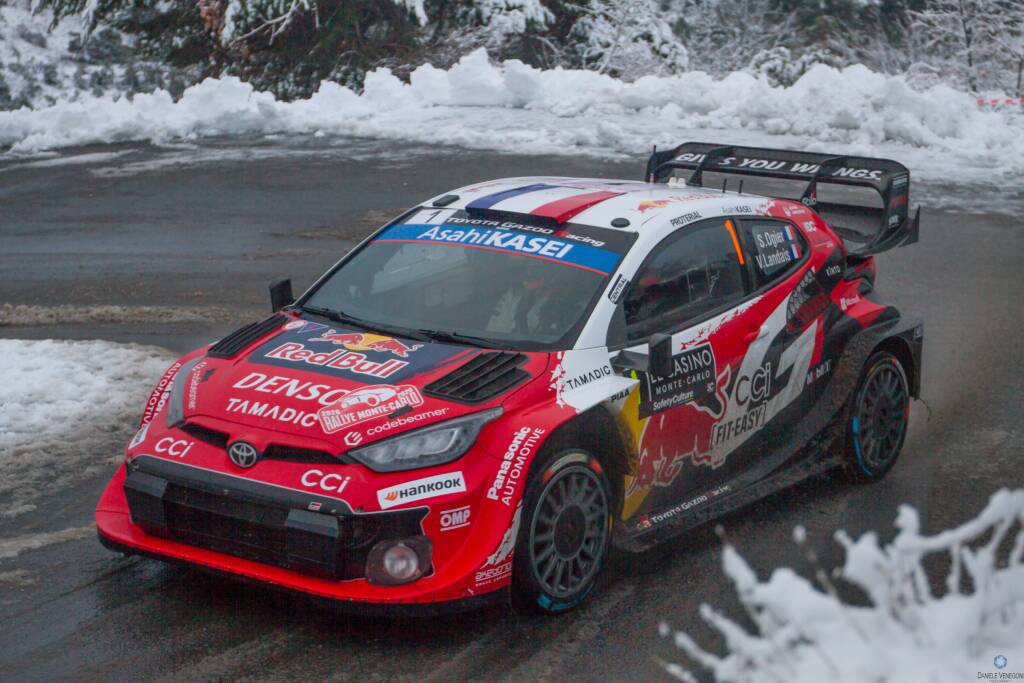 Neve e velocità: il fascino del Rallye Monte Carlo
