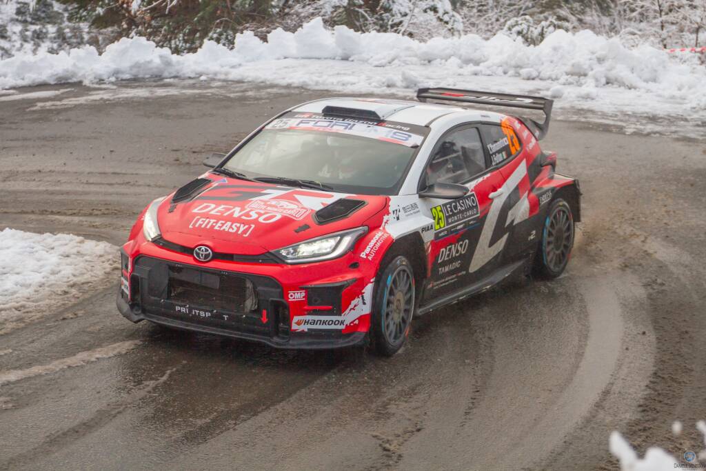 Neve e velocità: il fascino del Rallye Monte Carlo