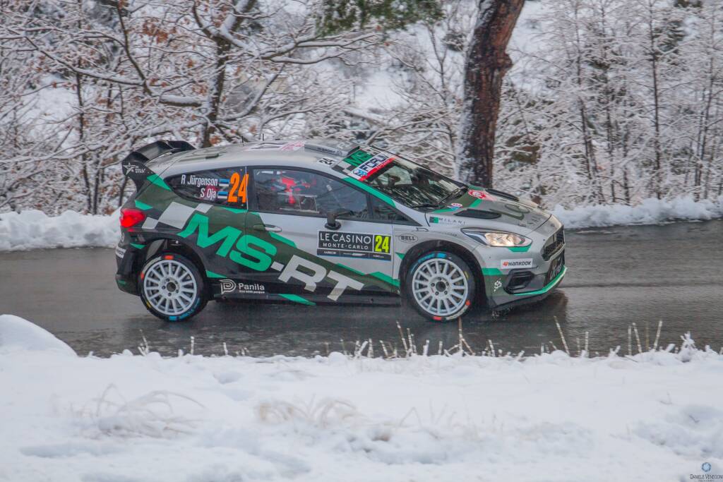 Neve e velocità: il fascino del Rallye Monte Carlo