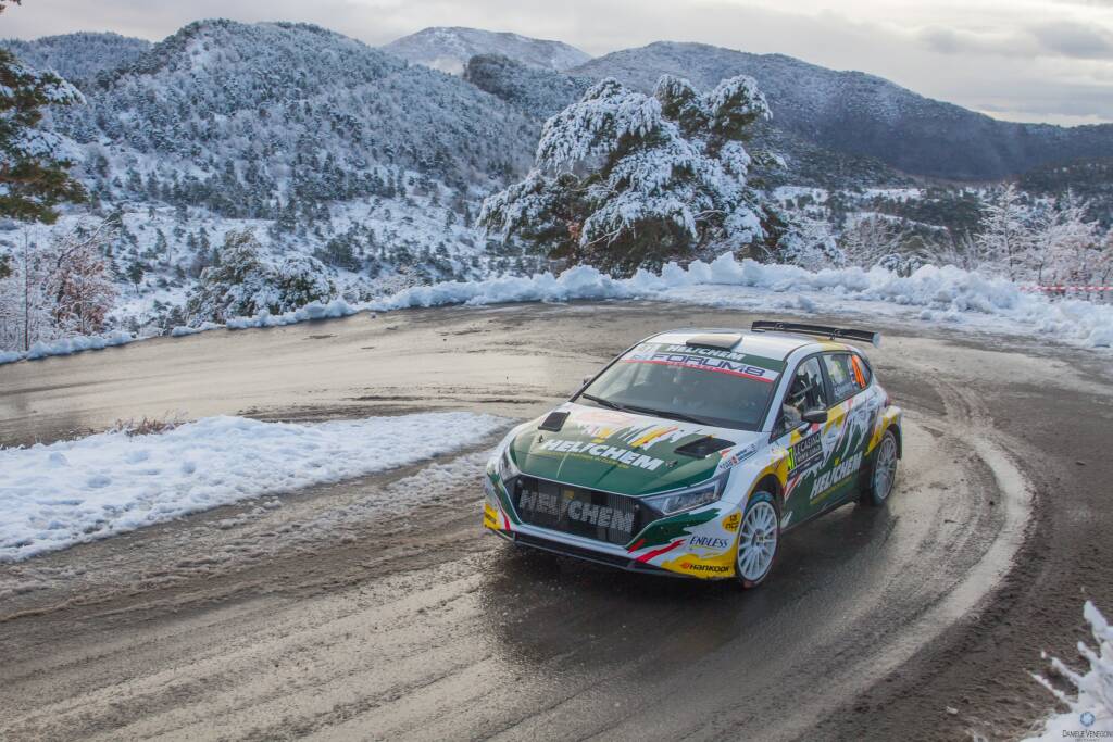 Neve e velocità: il fascino del Rallye Monte Carlo