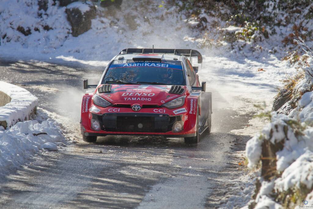 Neve e velocità: il fascino del Rallye Monte Carlo