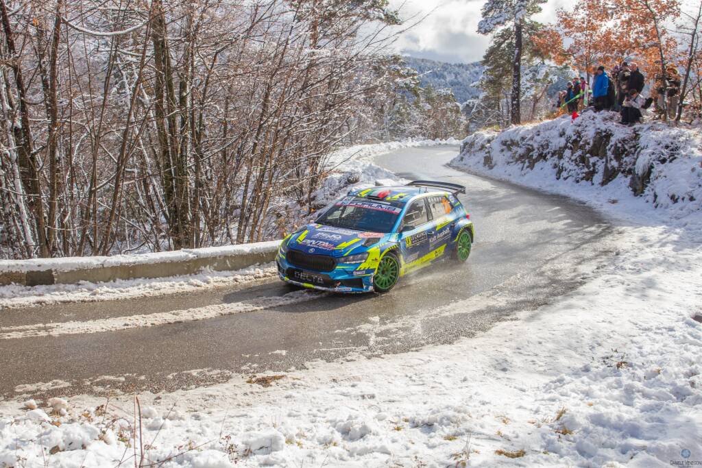 Neve e velocità: il fascino del Rallye Monte Carlo