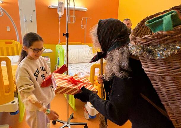 La Befana arriva anche in ospedale