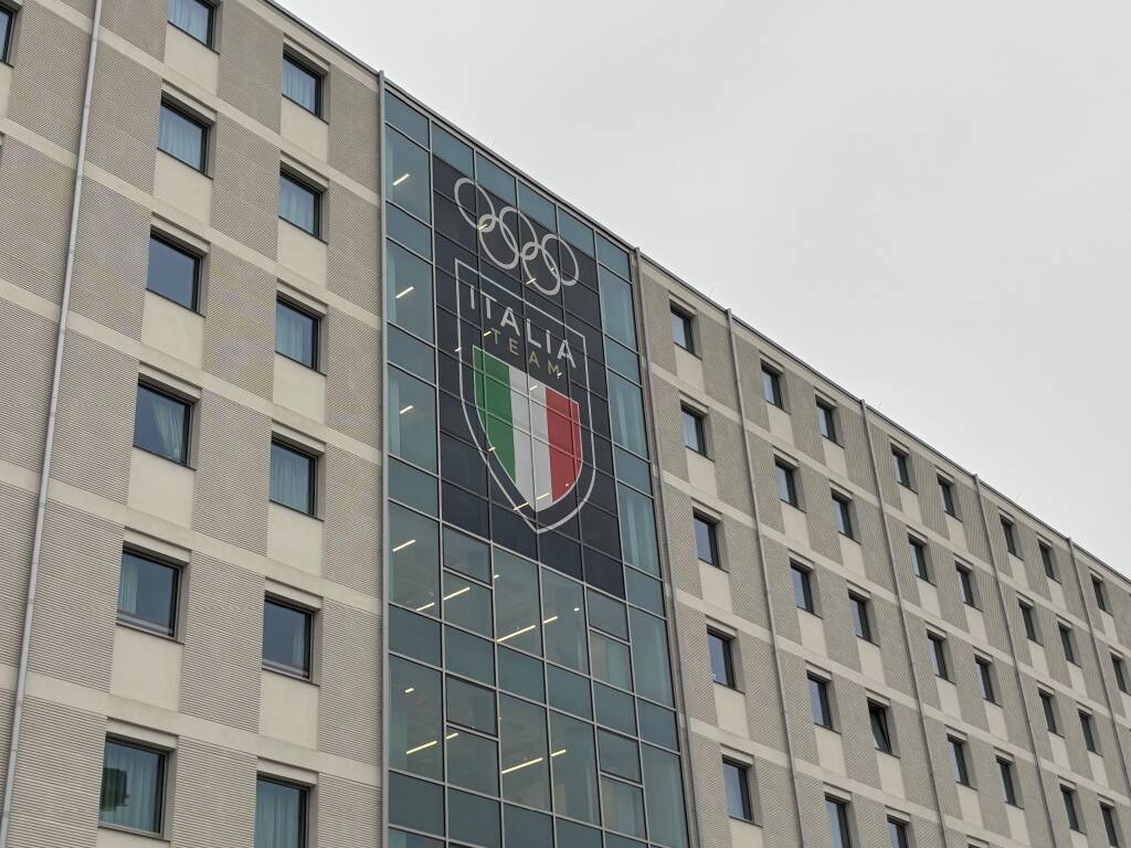 Alla scoperta del Villaggio Olimpico di Milano