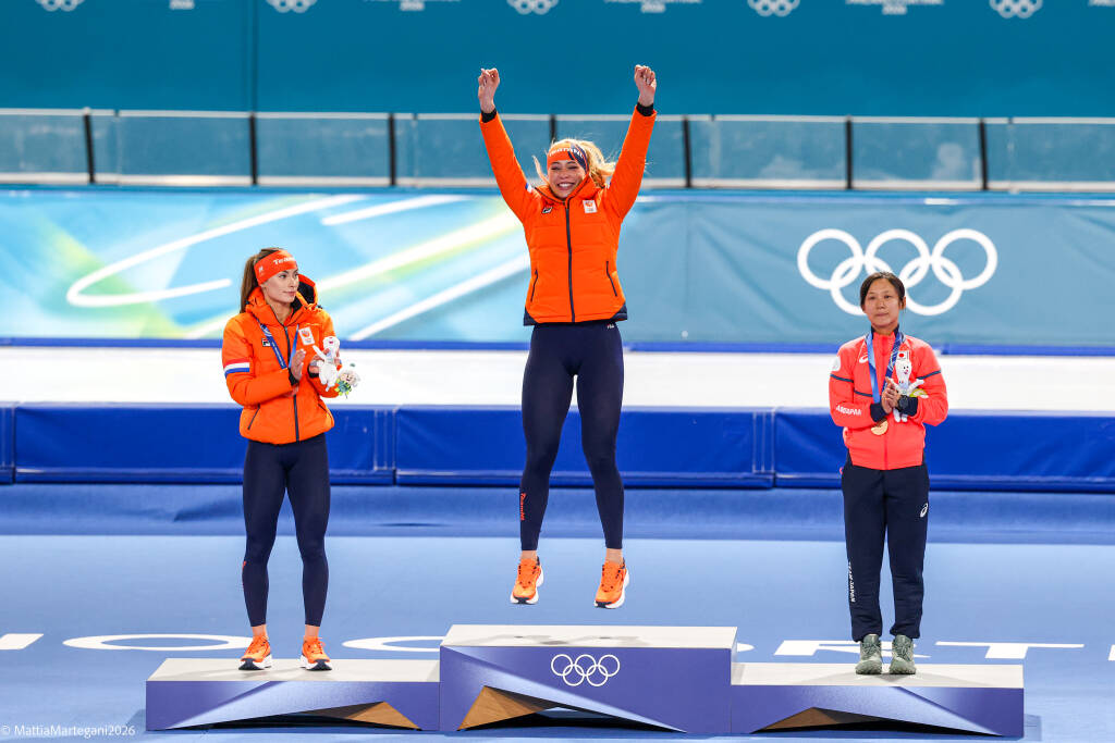 Jutta Leerdam, l\'hockey, lo speed skating: cronaca di un giorno alle Olimpiadi