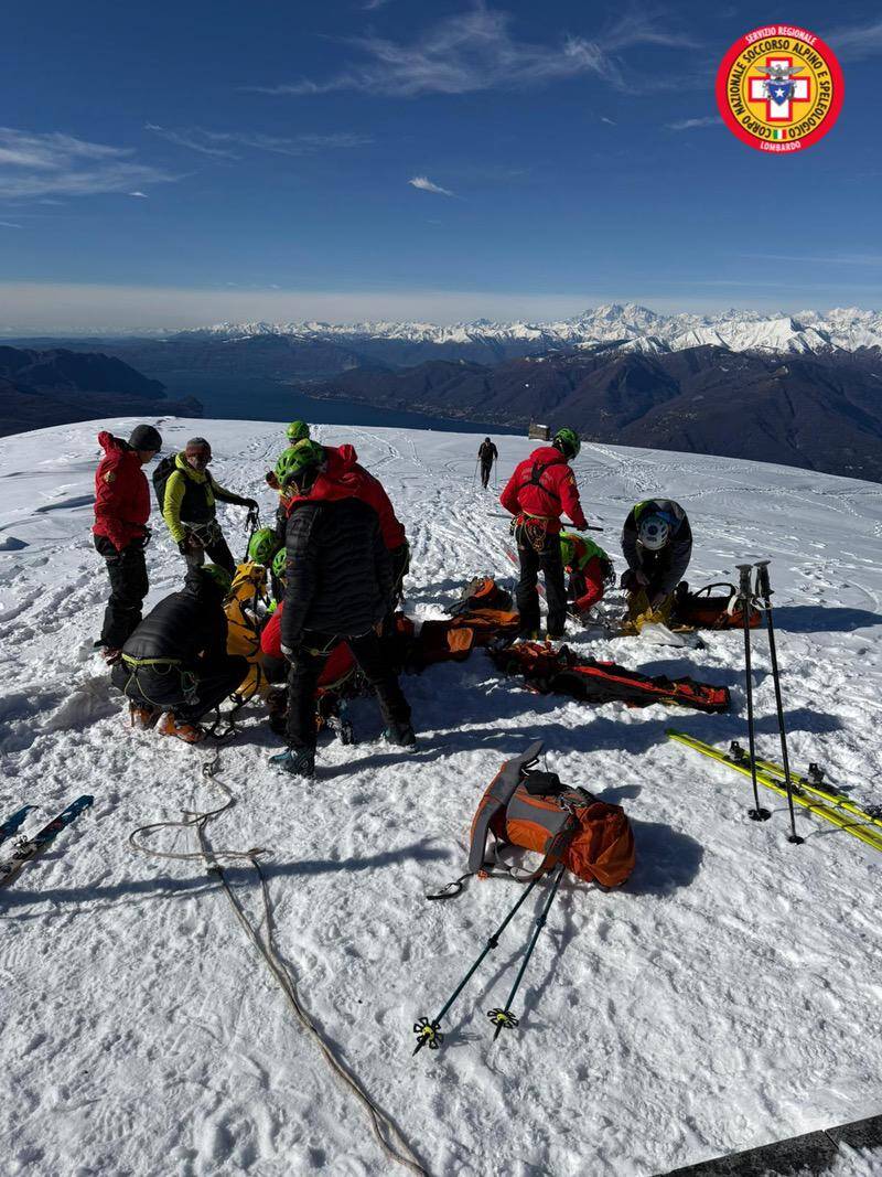 Esercitazione del soccorso alpino a Dumenza