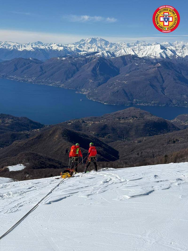 Esercitazione del soccorso alpino a Dumenza