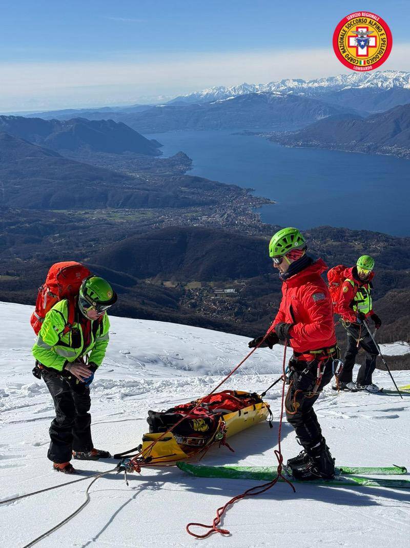 Esercitazione del soccorso alpino a Dumenza