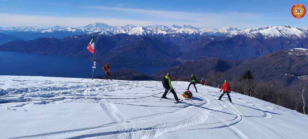 Esercitazione del soccorso alpino a Dumenza