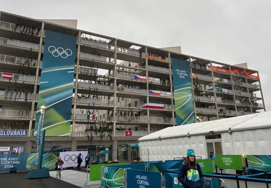 villaggio olimpico milano
