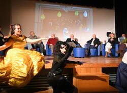 "Alleniamo la gentilezza" al teatro di Besozzo