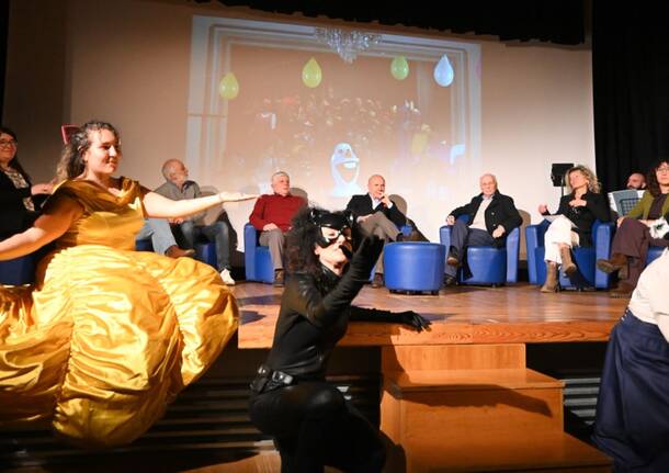 "Alleniamo la gentilezza" al teatro di Besozzo