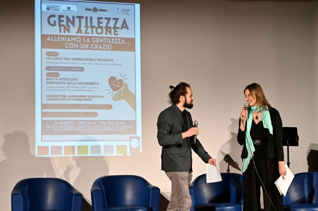 "Alleniamo la gentilezza" al teatro di Besozzo