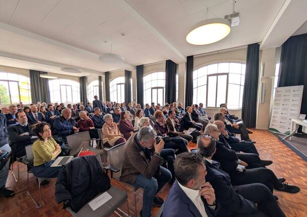 Il tour della Regione nelle aree interne del Varesotto, Valganna e Luinese