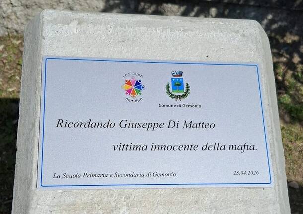 Gemonio, una targa in memoria di Giuseppe Di Matteo alle scuole medie