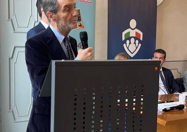 Il presidente della Regione Lombardia Attilio Fontana a Villa Frua in ricordo dei giovani agenti caduti in servizio