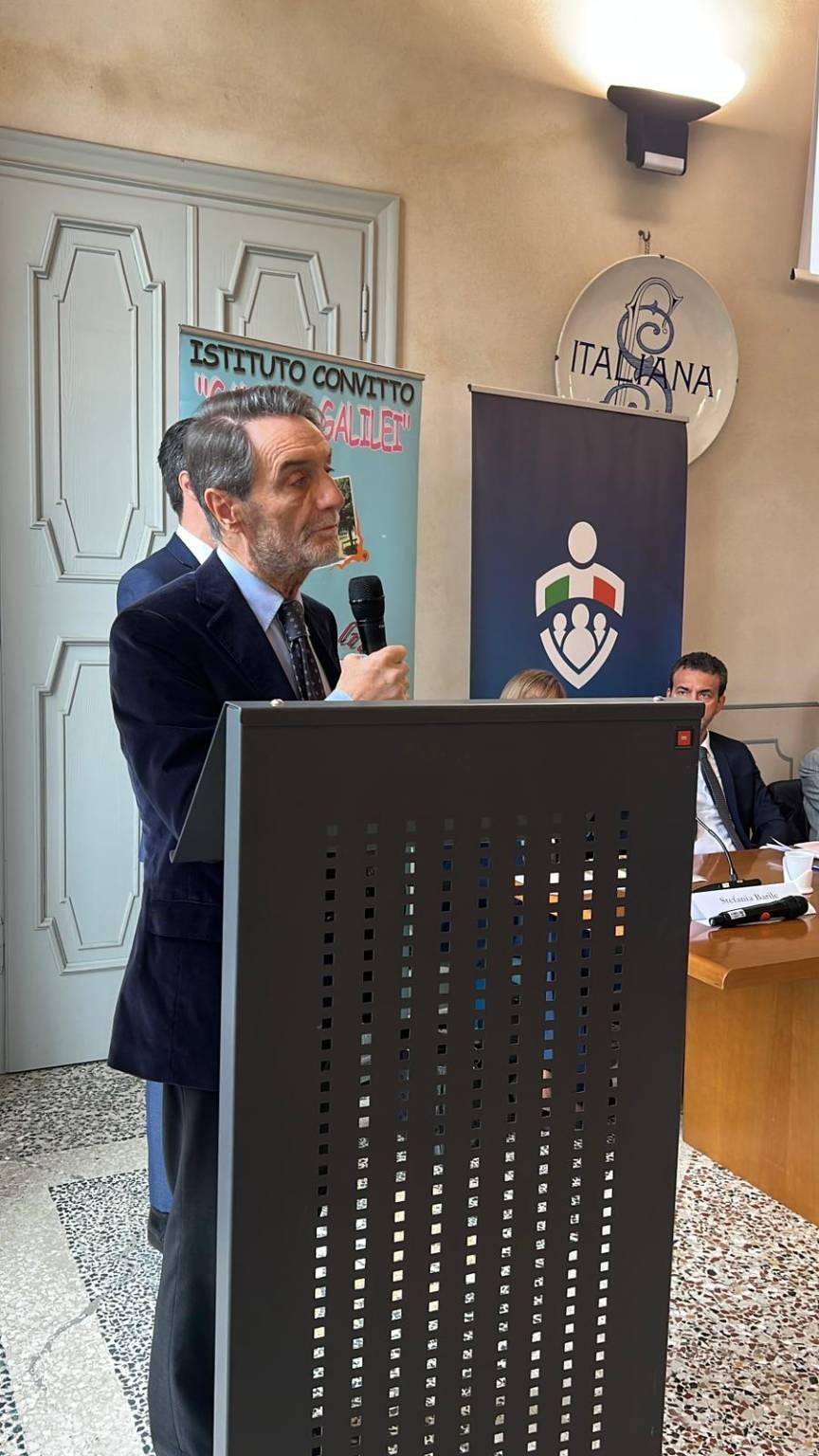 Il presidente della Regione Lombardia Attilio Fontana a Villa Frua in ricordo dei giovani agenti caduti in servizio