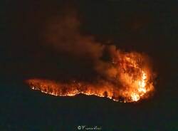 Laveno Mombello - Incendio 5 aprile 2026, foto di Franco Aresi