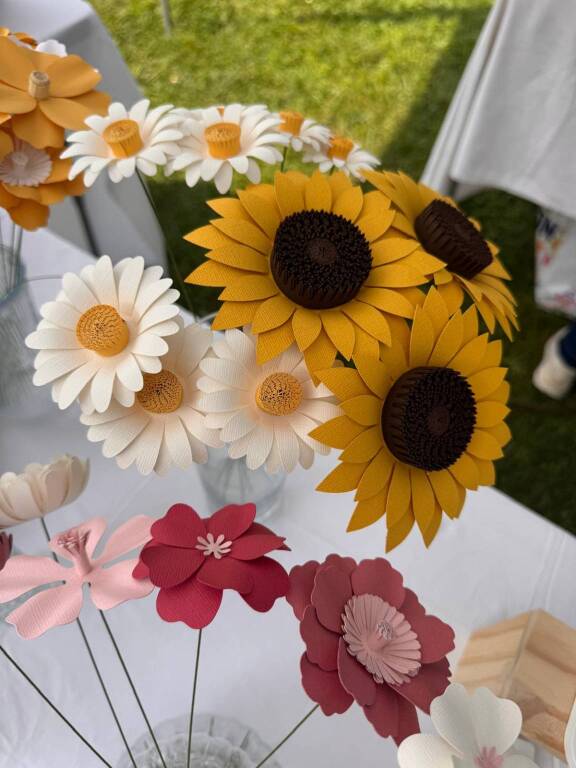 Oltre 6.000 visitatori per "Artigiani in Fiore": il lungolago di Ispra fa il pieno
