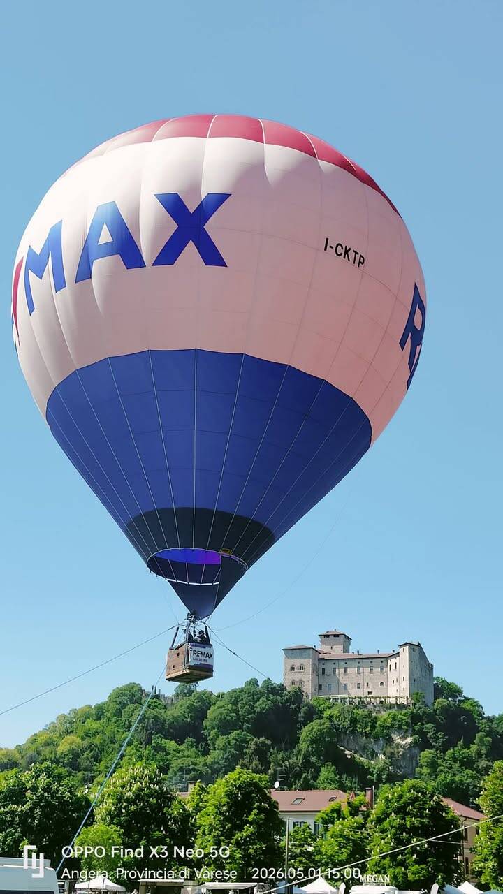 Angera "Città della Mongolfiera": il cielo si trasforma in una tavolozza di colori