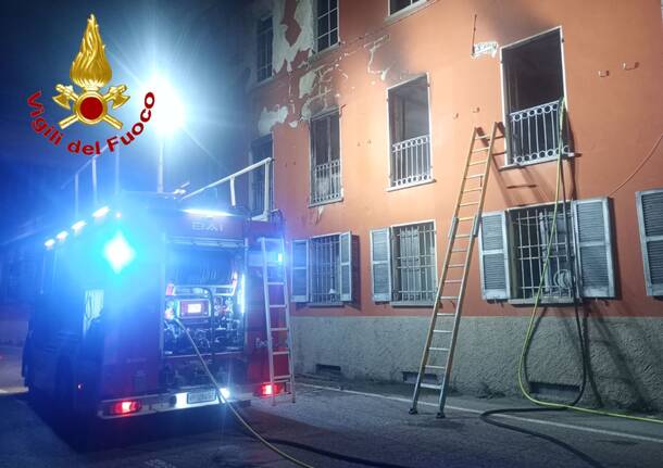 Incendio in via Huber a Germignaga
